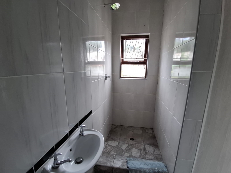 4 Bedroom Property for Sale in Nahoon Valley Park Eastern Cape